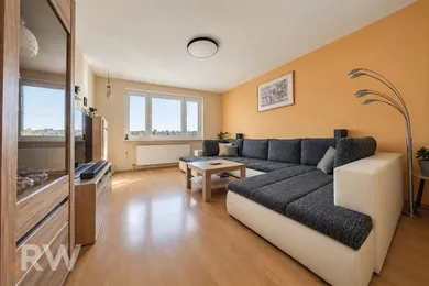 Na predaj 3-izbový byt, 71 m², Bratislava-Petržalka, Osuského