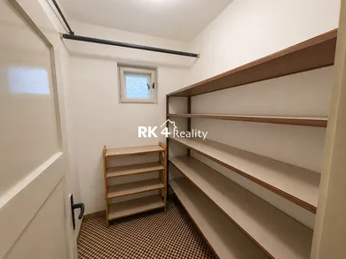 Na predaj 4-izbový dom, 122 m², Kráľov Brod