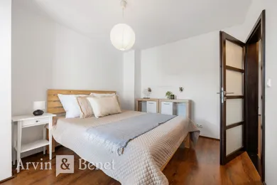 Na prenájom byt v Bratislava-Staré Mesto · €850 · Čiastočná rekonštrukcia