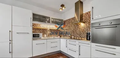 Na predaj 4-izbový byt, 76 m², Bratislava-Podunajské Biskupice