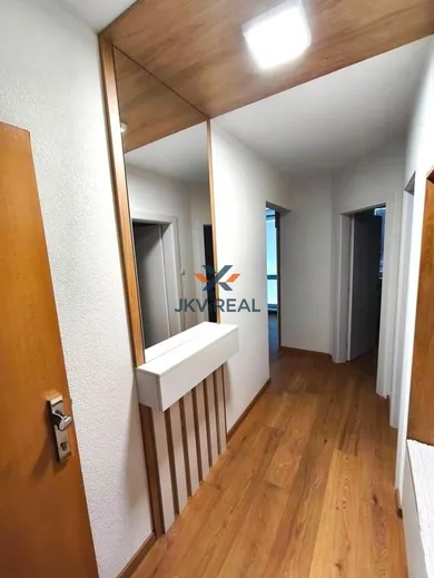Na prenájom 2-izbový byt, 55 m², Trnava, Ulica Ludvika van Beethovena