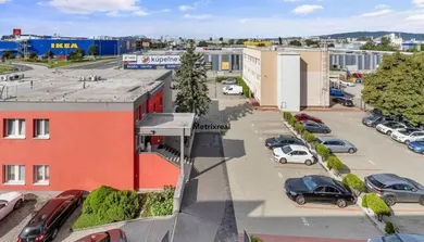 Na prenájom komerčné, 18 m², Bratislava-Ružinov, Pestovateľská