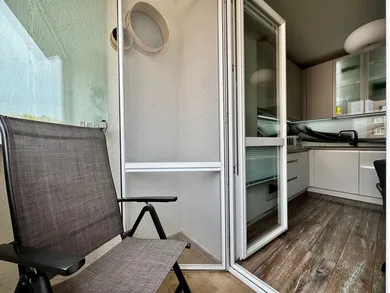 Na predaj 3-izbový byt, 70 m², Bratislava-Petržalka, Andrusovova