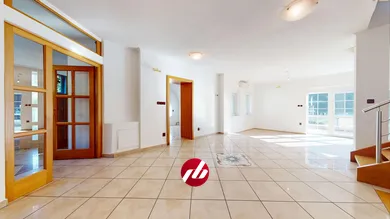 Будинки на продаж, Bratislava-Staré Mesto · €729 000