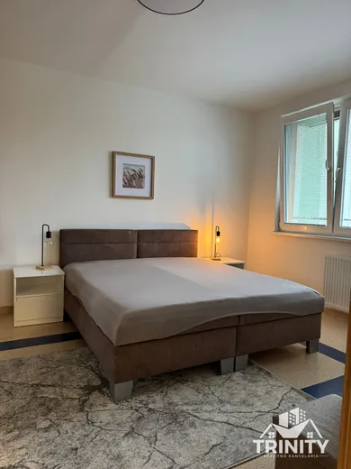 Byty na prenájom 1-izbový, Šurany · €520