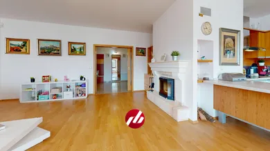Na predaj 2-izbový byt, 119 m², Bratislava-Staré Mesto, Mikulášska
