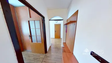 Na prenájom 2-izbový byt, 50 m², Poprad, Letná