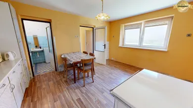 Na predaj 3-izbový dom, 80 m², Vrbovce