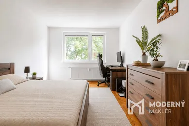 Na predaj 2-izbový byt, 56 m², Žilina, Juraja Fándlyho