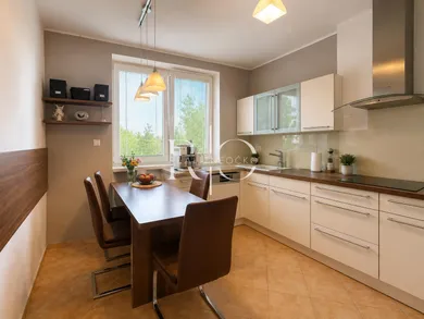 Byty na predaj 2-izbový, Banská Bystrica · €199 900