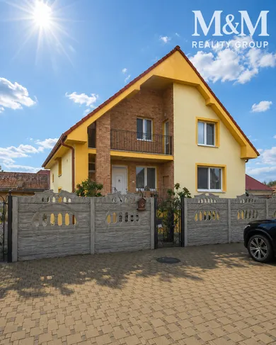 Na predaj 7-izbový dom, 270 m², Veľký Meder, Lastovičková