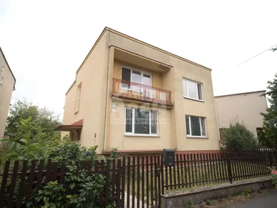 Domy na sprzedaż, 5-pokojowe, Michalovce · €245 000