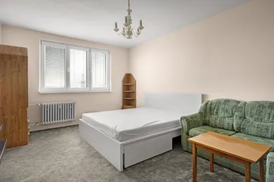 Na prenájom byt v Bratislava-Ružinov · €550 · Čiastočná rekonštrukcia