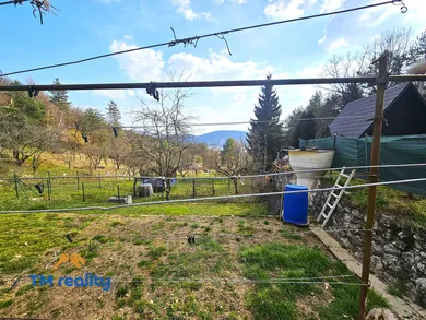 Na predaj 2-izbový rekreačný dom, 525 m², Dolné Vestenice, Cintorínska
