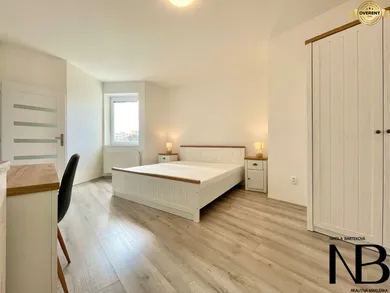 Byty na prenájom 2-izbový, Trenčín · €580