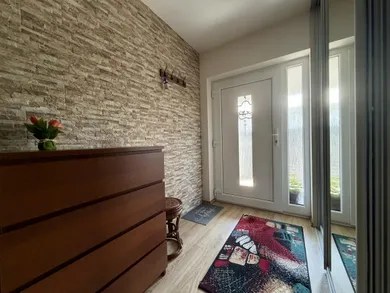 Na predaj 4-izbový dom, 116 m², Slovenský Grob, Monari