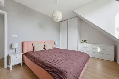Na predaj 3-izbový byt, 70 m², Trnava, Trnava / Halenárska