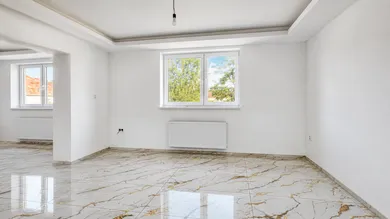 Na predaj 3-izbový dom, 80 m², Senec, Športová