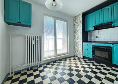Byty na predaj 3-izbový, Nová Dubnica · €135 000