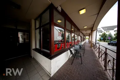 Na prenájom komerčné, 98 m², Malacky, Malé námestie