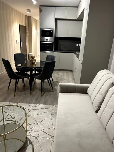 Na prenájom 3-izbový byt, 70 m², Galanta, Ulica Karola Duchoňa
