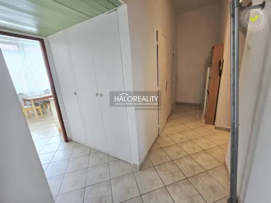 Na predaj 1-izbový byt, 47 m², Bratislava-Rača