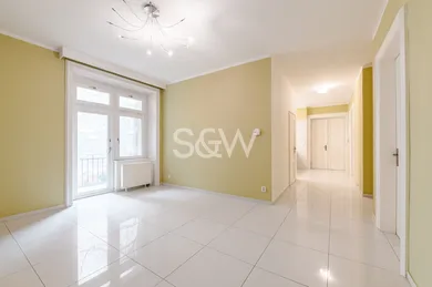 Na predaj komerčné, 146 m², Bratislava-Staré Mesto, Dobrovičova