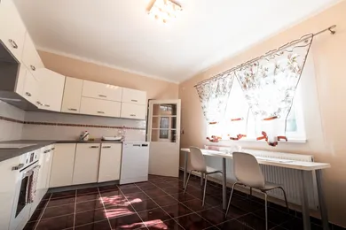 Na predaj dom, 115 m²