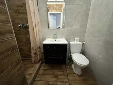 Na predaj 9-izbový dom, 309 m², Banská Bystrica