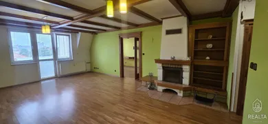 Na predaj 3-izbový byt, 134 m², Poprad, Hviezdoslavova