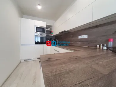 Na predaj 2-izbový byt, 47 m², Trenčín, Liptovská