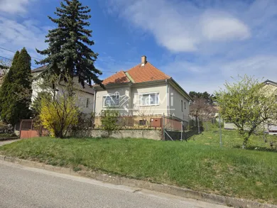 Na predaj 3-izbový dom, Nitra
