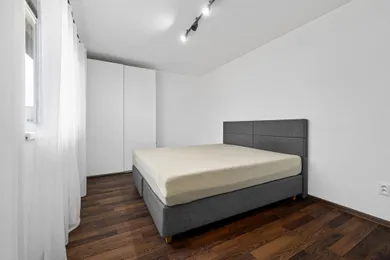 Na predaj dom, 86 m², Rovinka, Riečna