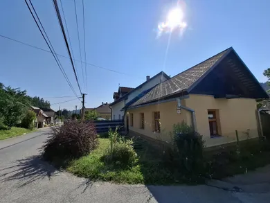Domy na wynajem, 1-pokojowe, Spišská Nová Ves · €500