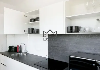 Na predaj 2-izbový byt, 50 m², Bratislava-Petržalka, Vilová