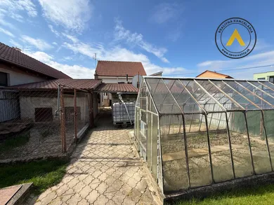 Na predaj 5-izbový dom, Hlohovec, Osloboditeľov
