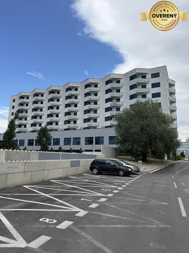 Mieszkania na sprzedaż, 3-pokojowe, Bratislava-Vajnory · €260 000