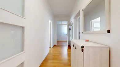 Na predaj dom, 190 m², Dolný Lopašov
