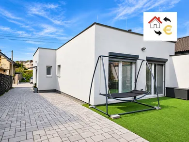 Na predaj 3-izbový dom, 41 m², Kapušany, Tehelná