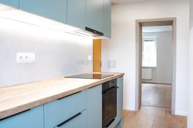 Eladó lakások, 3-szobás, Trnava · €209 900