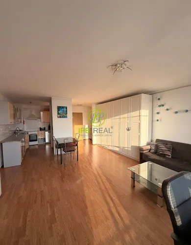 Na predaj 4-izbový byt, 95 m², Bratislava-Nové Mesto, Nová Rožňavská
