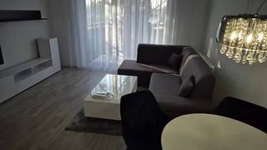 Na prenájom 2-izbový byt, 49 m², Senica, Sadová
