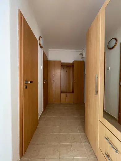 Na predaj 1-izbový byt, 38 m², Bratislava-Dúbravka, Ožvoldíkova