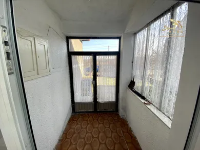 Na predaj 3-izbový dom, 155 m², Hlohovec, Seredská