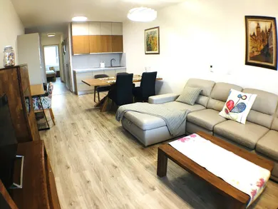Mieszkania na wynajem, 3-pokojowe, Košice-Staré Mesto · €1200