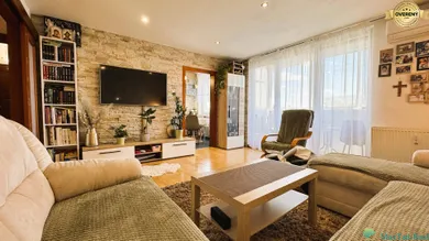 Квартиры на продажу, 3-комнатные, Trebišov · €129 000