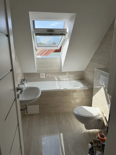 Na predaj 2-izbový byt, 62 m², Tomášikovo
