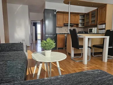 Квартири на продаж, 3-кімнатні, Senec · €185 000