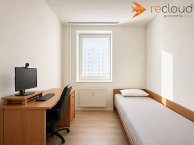 Na predaj 4-izbový byt, 85 m², Nitra, Novomeského