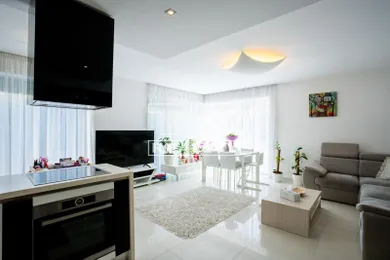 Mieszkania na sprzedaż, 2-pokojowe, Košice-Staré Mesto · €229 999